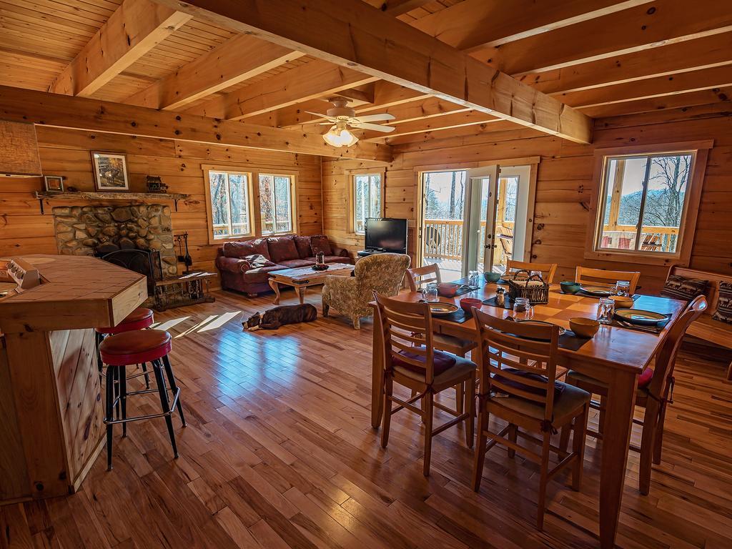 Log Cabin In Smoky Mountains Hotel Сивиървил Стая снимка