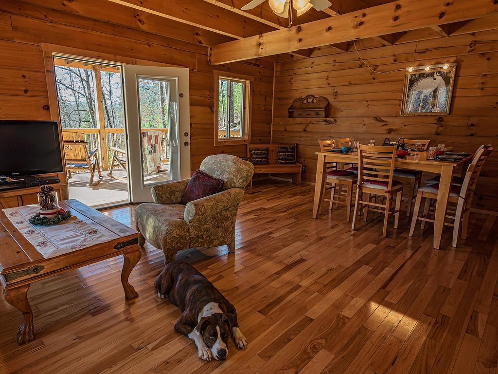 Log Cabin In Smoky Mountains Hotel Сивиървил Стая снимка